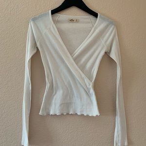 White V neck too with ruffles details